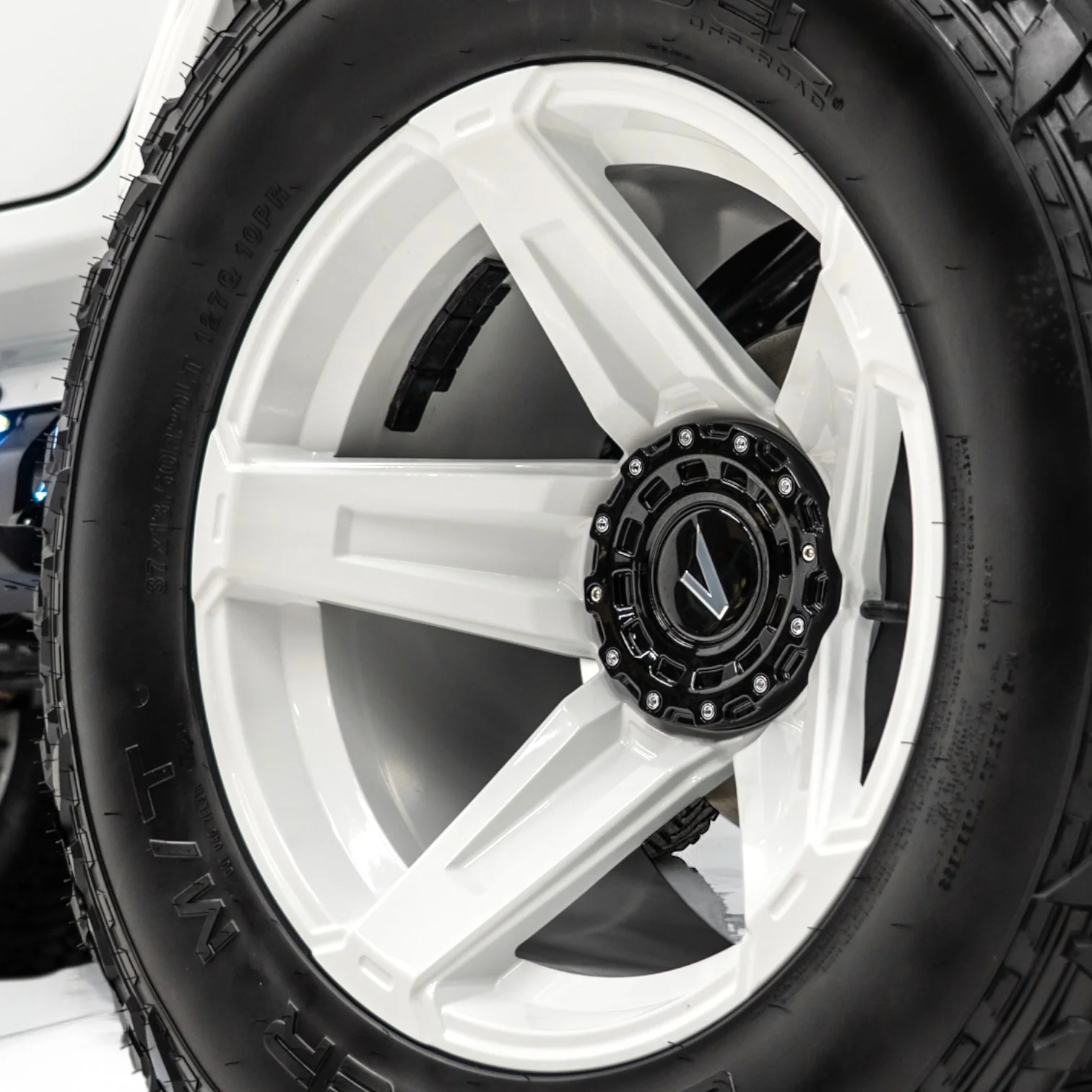 Ford Bronco Apocalypse 5 Spoke Wheel 6 Lug (White) 2021-2026 - Image 3